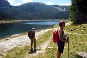 05- lago Palù, in alto il rif. Motta 